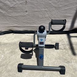 Cycle & Sit Machine 