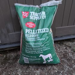 Pelletized Bedding - Cat Litter