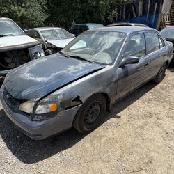 ♻️For Parts 2000 Toyota Corolla Parting Out 