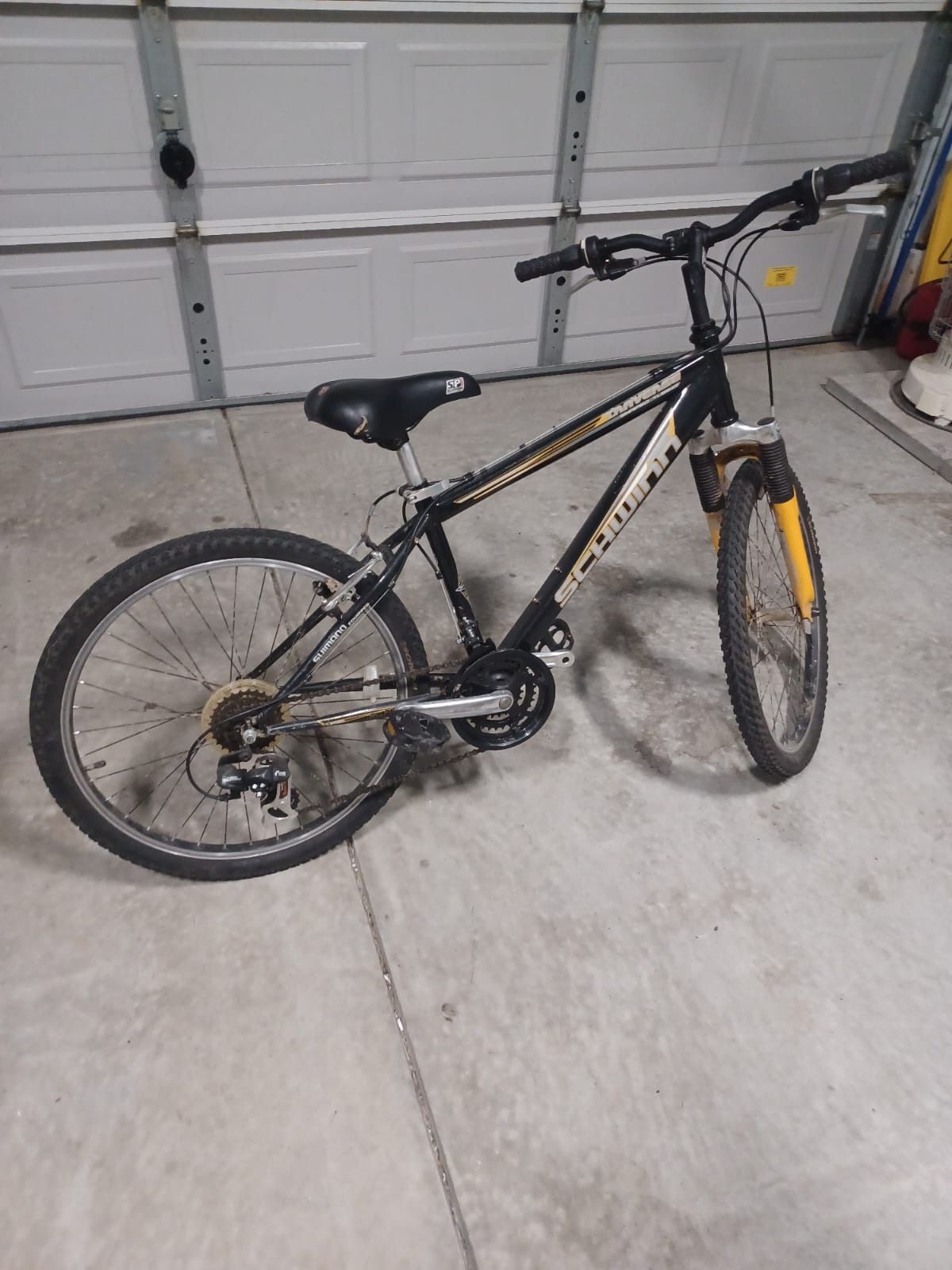 Schwinn Traverse Mountain Bike for Sale in Harrisburg NC OfferUp