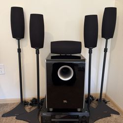 JBL Cinema Sound CS6100 5.1 Home Theater System + Pioneer VSX-D912 Receiver 