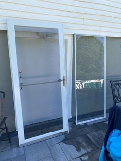 Anderson storm door