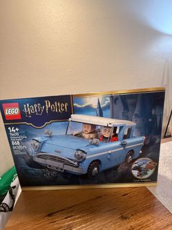 LEGO HARRY POTTER ENCHANTED FLYING FORD ANGLIA SET 76470