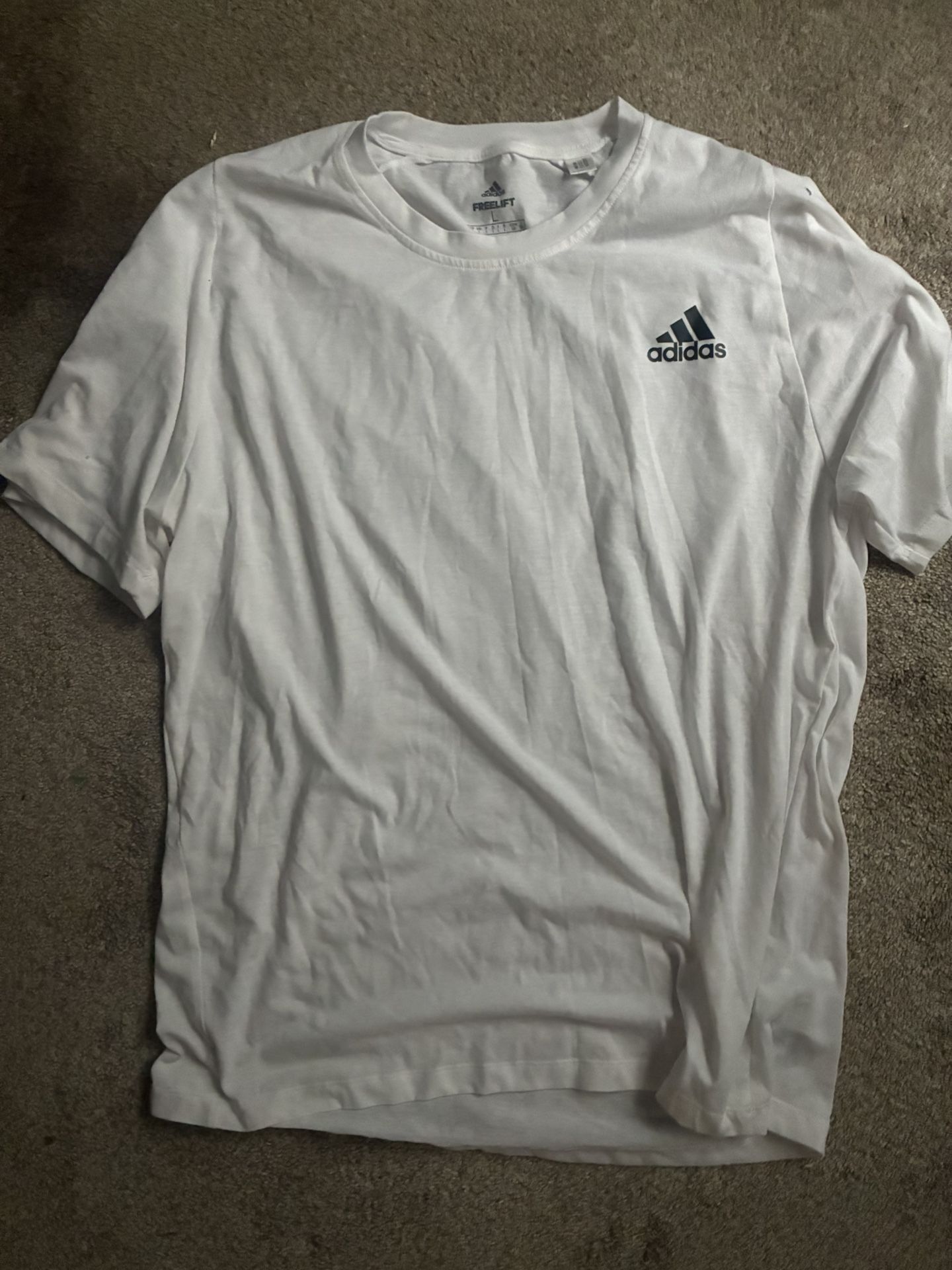Adidas Shirt L