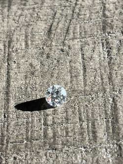 Moissanite Diamond 1/2 Ct + Plus