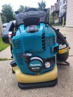 Blower makita 4strokes in Excellents Conditions