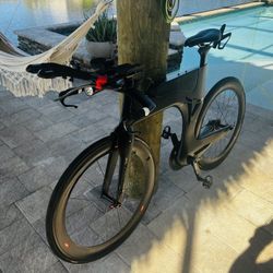 Ventum One Triathlon Bike
