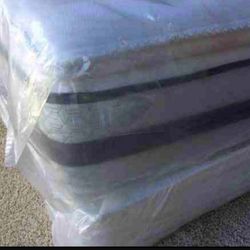Queen bed pillow top can deliver newKing bed pillow top can deliver new