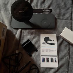 3 In 1 iPhone Charger