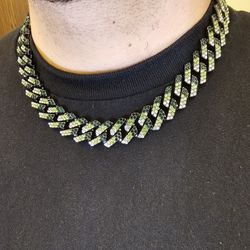 Invicta Cosmic Gree  Necklace 