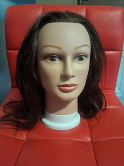 Vintage Marianna Cosmetology Training Head