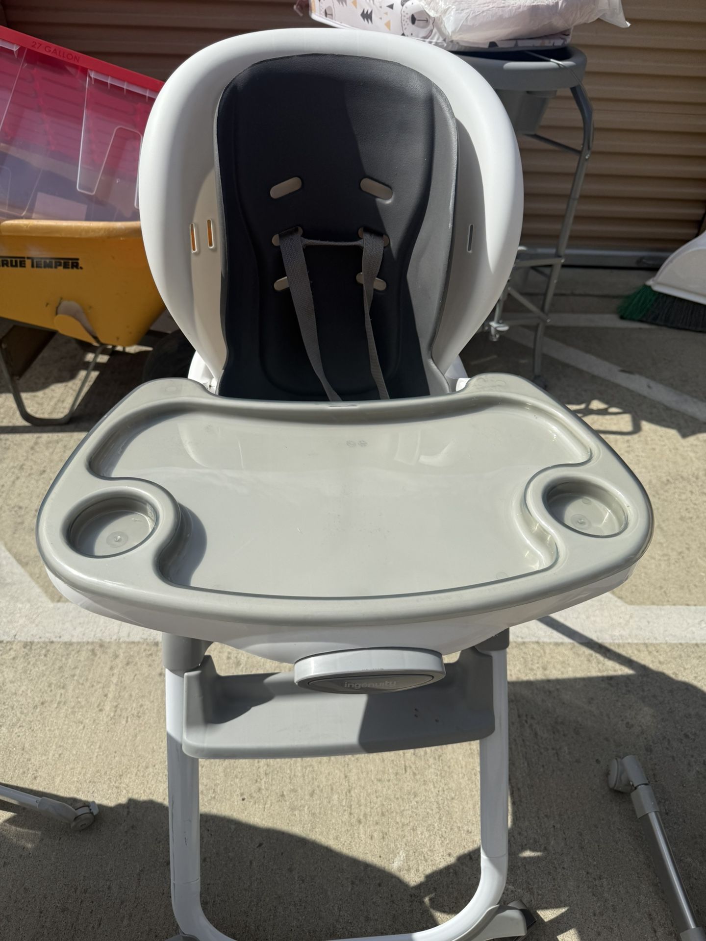 Ingenuity SmartClean Trio Elite 3-in-1 Convertible High Chair,/Toddler Chair/Booster Seat