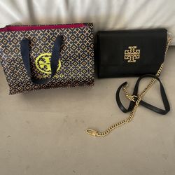 New Tory Burch Pebbled leather handbag With Retail Bag