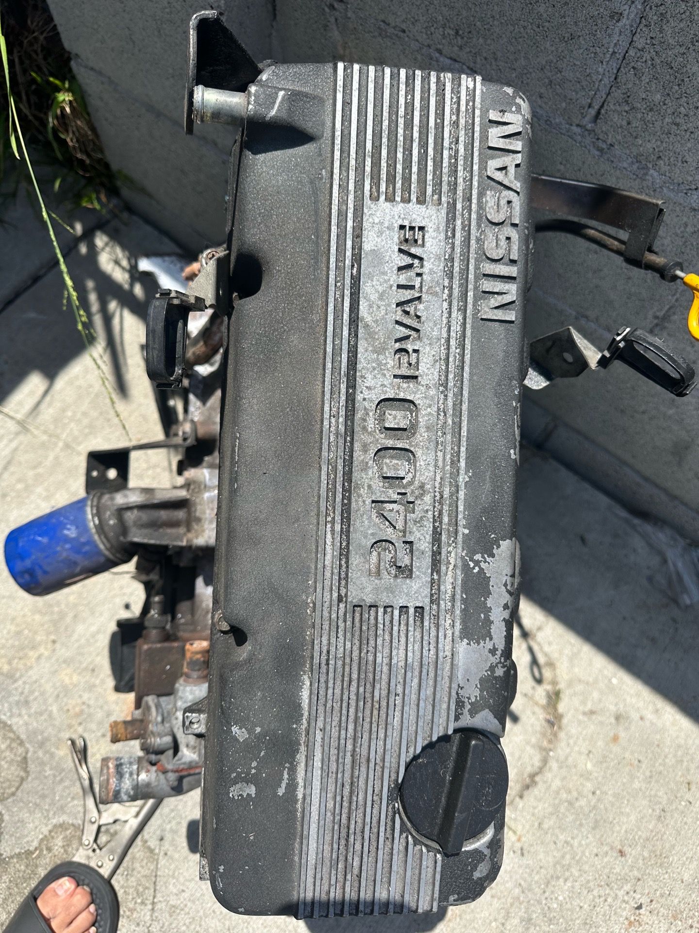 1995 Nissan hardbody engine block