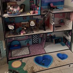 lol Doll House