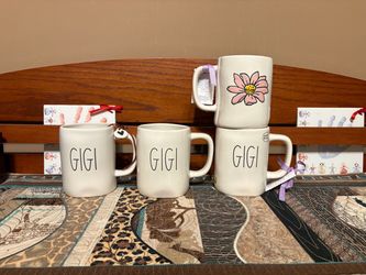 Rae Dunn Gigi Mug, READ Description