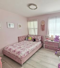 Full size bedframe & mattress