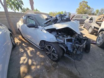 :FOR SOMEONE THAT NEEDS IT FOR PARTS 2021 Nissan Sentra SR
