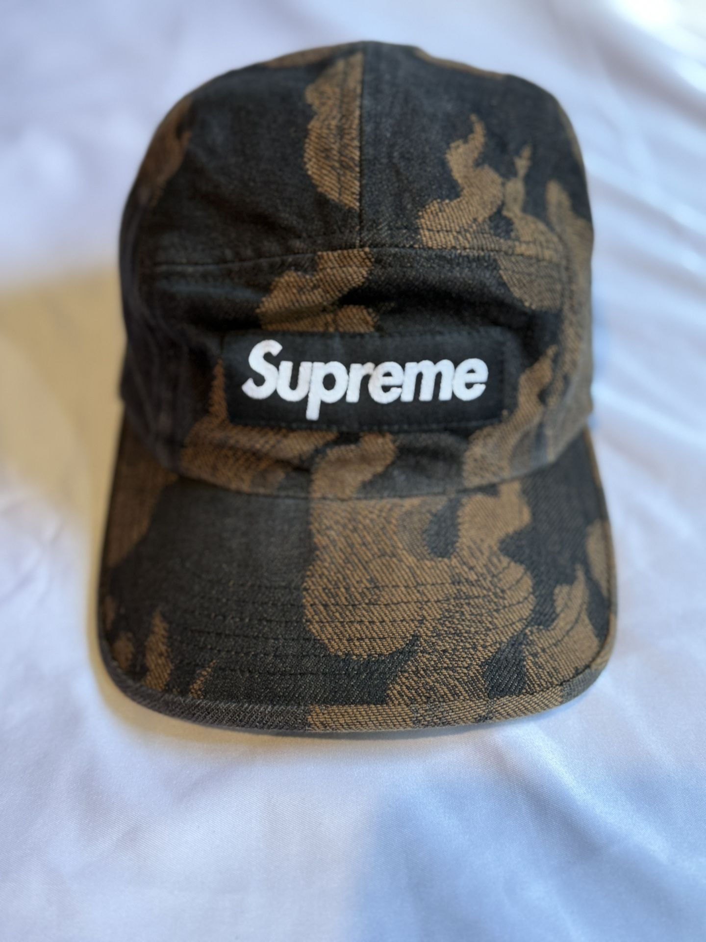 Supreme Camo Hat