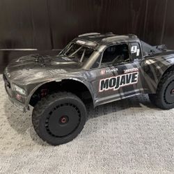 Arrma Mojave 6s RC Desert Truck RTR  1/7 Scale