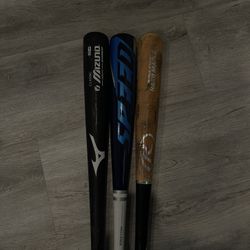 baseball bats 