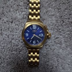 Gold Invicta Model 0990