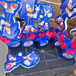 Sonic centerpieces 