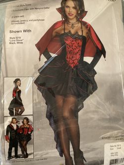 Halloween costume woman Dracula