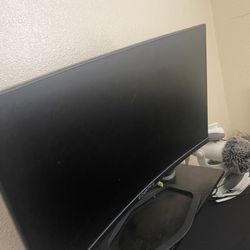 Curved 240 Hz Spectre Monitor
