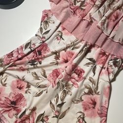 Pink Floral Blouse – Never Used, Cute & Feminine
