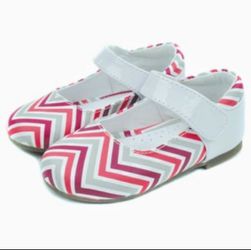 Me in Mind White Mary Jane Chevron girl shoes