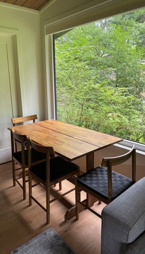 Ikea Nackanas Table with 4 Chairs Perfect Condition