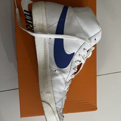 Nike Blazer Mid ‘77 Vintage Mismatched Size 13