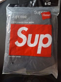 Supreme socks
