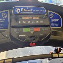 T101 Treadmil 2.5HP Ultra Quiet Motor