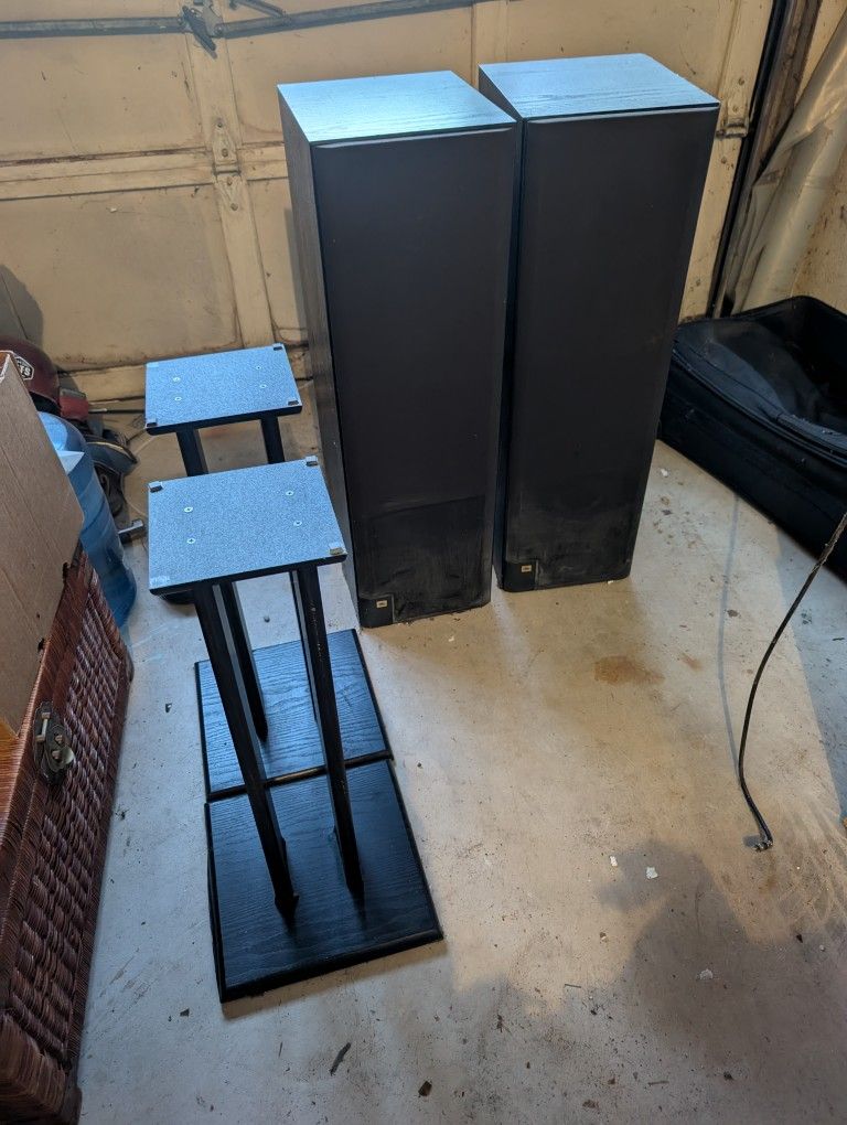 JBL SPEAKERS WITH STANDS