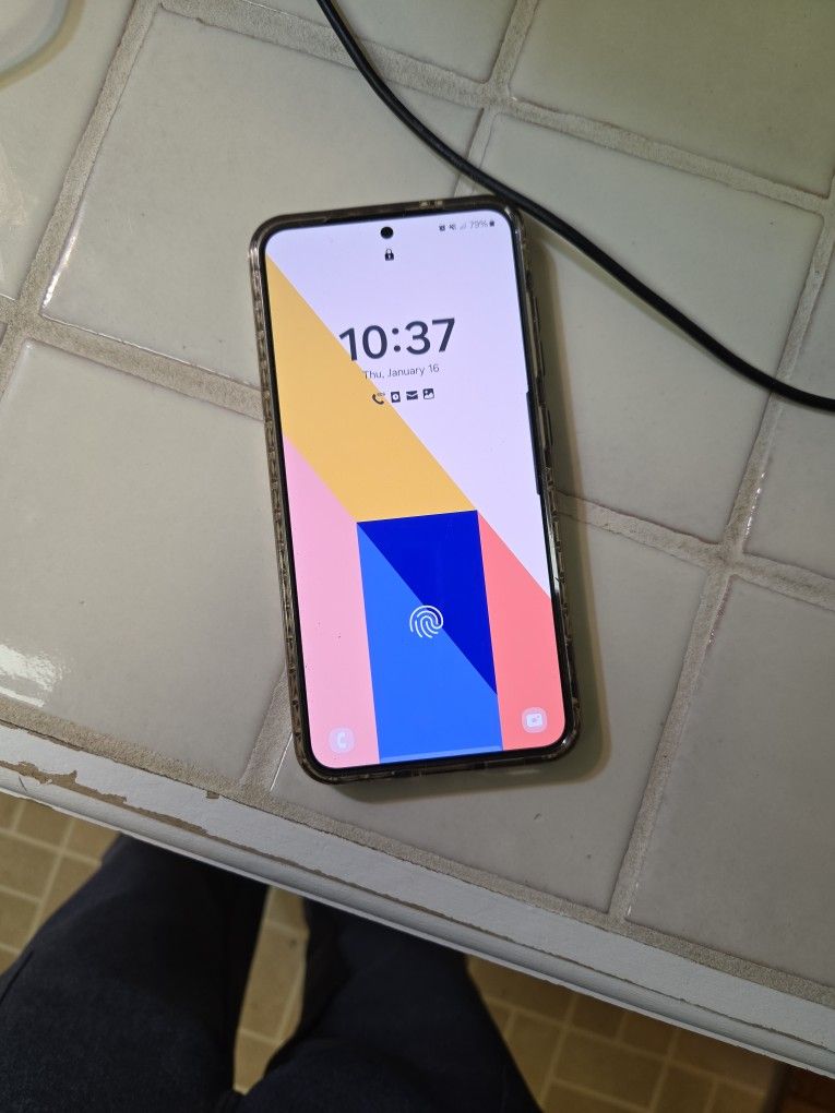 Samsung S24