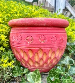 Textured Clay Flower Pot / Planter - 6.5”
