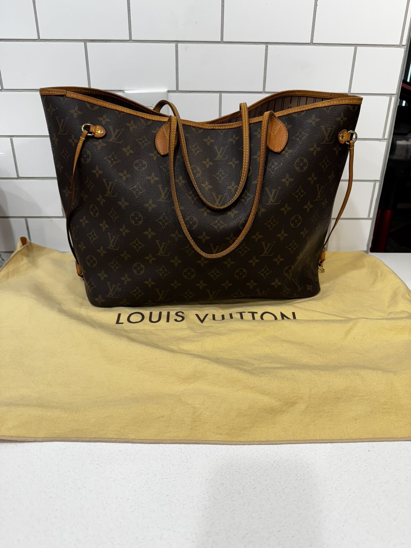 Louis Vuitton Neverfull GM