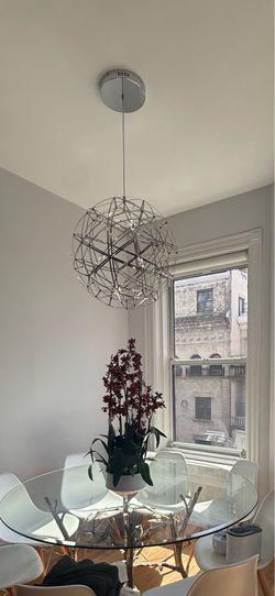 Free ceiling light