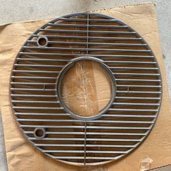 Char-grilled Akorn Komodo Cooking Grid