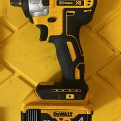 DeWalt 3/8 Inch Impact Wrench