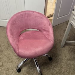 Pink Velvet Swivel Chair