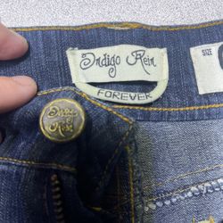 Juniors indigo Rein denim blue Jean shorts, Size 9 Distressed With Fringe Hem 