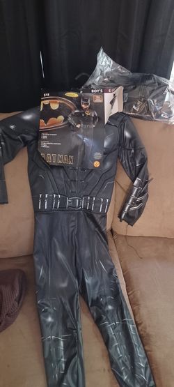 Costume
