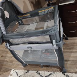 Graco My View Pack N Play 4 in 1
