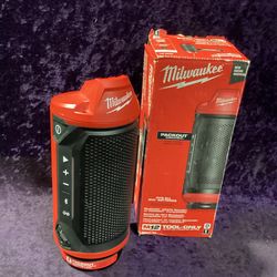 🧰🛠Milwaukee M12 Bluetooth Jobsite Speaker w/PACKOUT Compatibility-LIKE NEW!(ToolOnly)-$120!🛠🧰