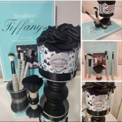 New! Glam Vanity Set!