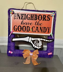 Handmade Halloween Wall, Door Hanging Decoration Wreath With cute Resin candy And Says “The neighbors Have The Good candy”