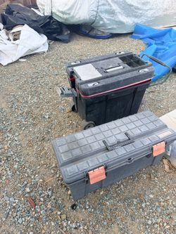 Random Tools with storage